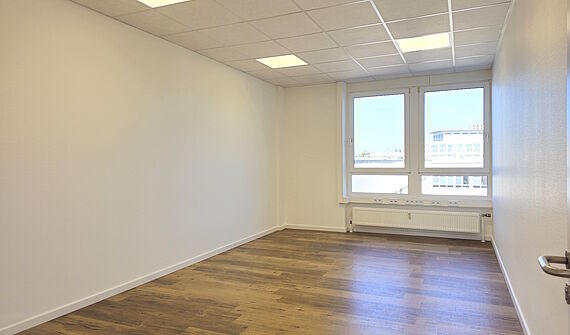 Büroräume zwischen 30m² - 66m² im Gewerbegebiet Köln-Longerich