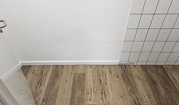 Einzelbüro mit WC & Teeküche mit ca. 50m² im Kölner-Süden